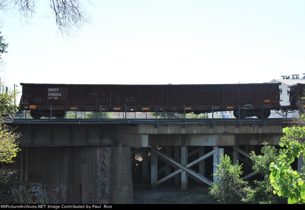 BNSF 516054