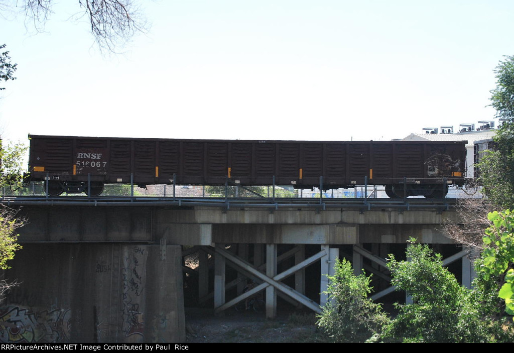 BNSF 516067