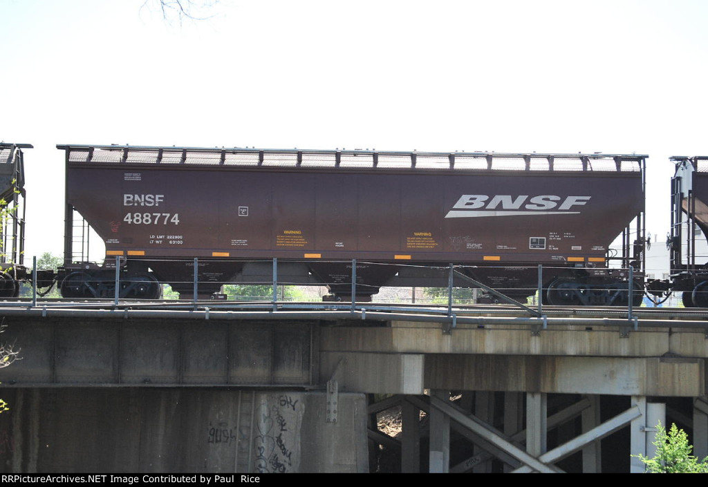 BNSF 488774