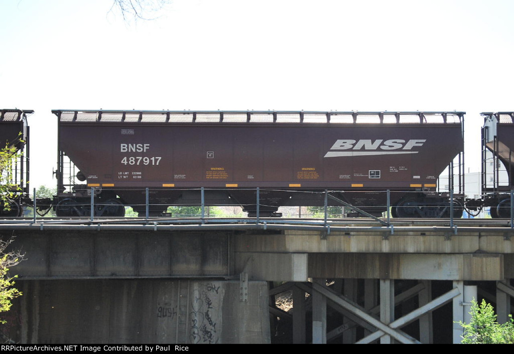 BNSF 487917