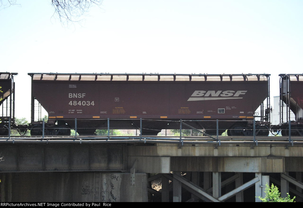 BNSF 484034