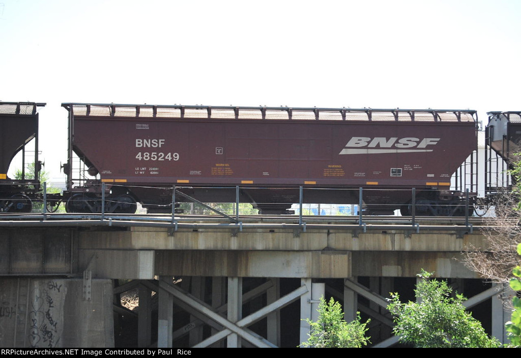 BNSF 485249