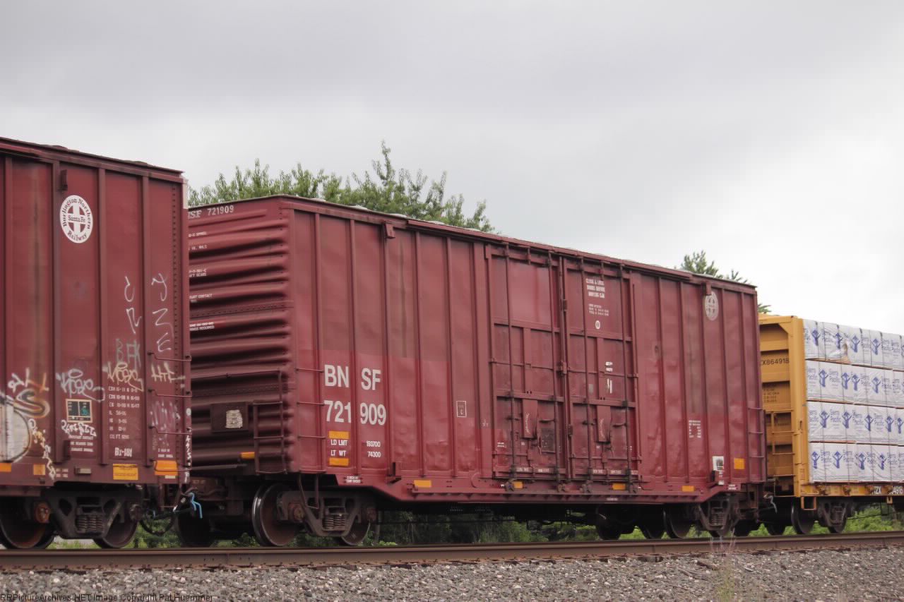 BNSF 721909