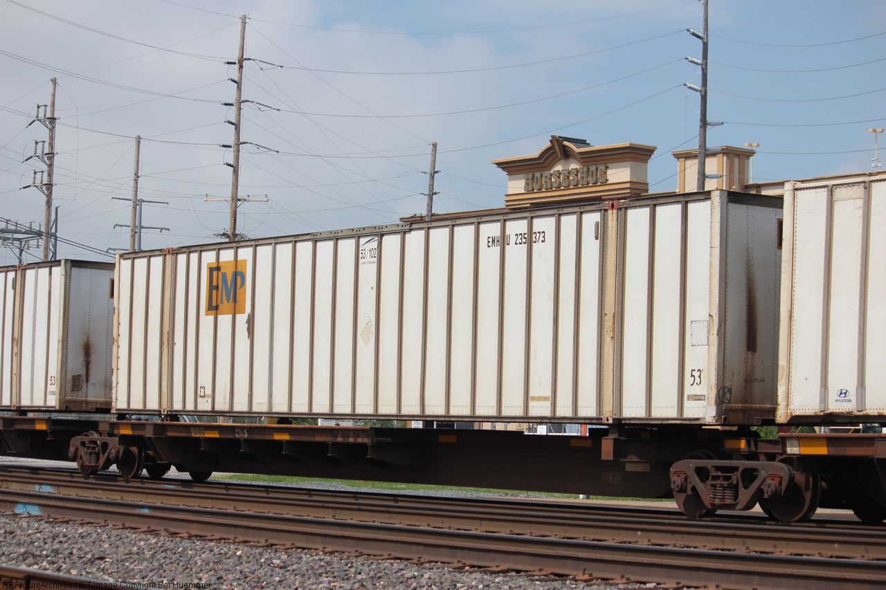 EMHU 235373