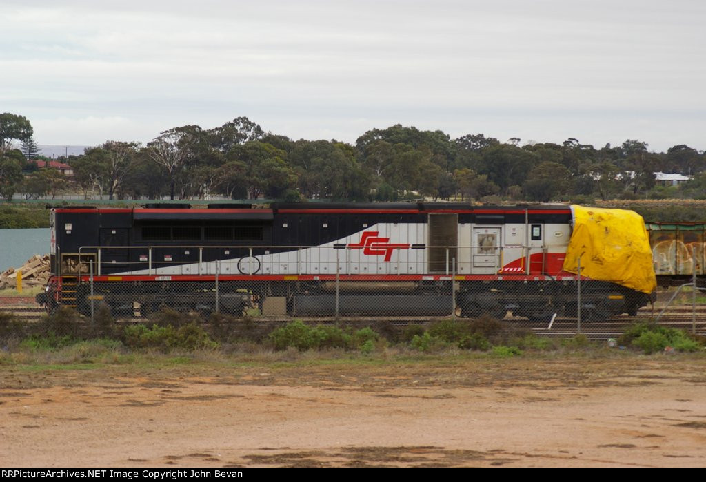 SCT014 in for repairs after collision with wheat hopper train