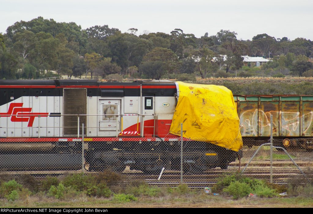 SCT014 in for repairs after collision with wheat hopper train