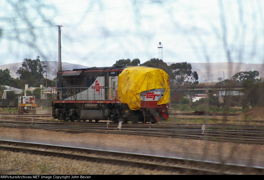 SCT014 in for repairs after collision with wheat hopper train