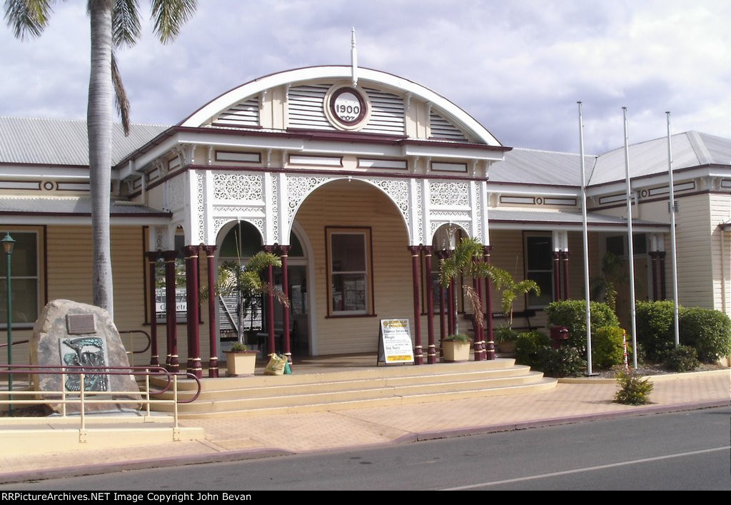 Emerald Railway Station