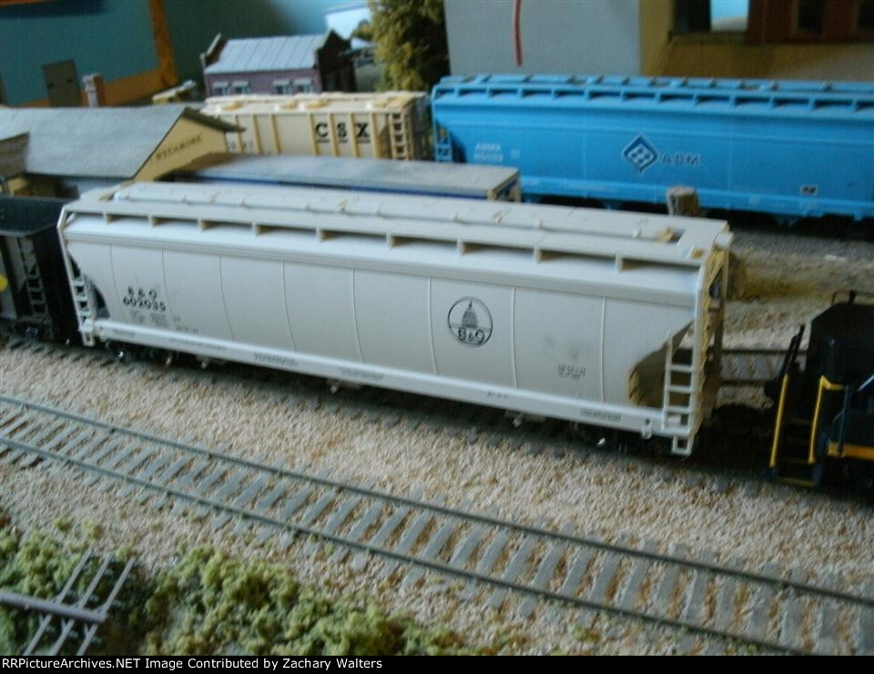 B&O hopper
