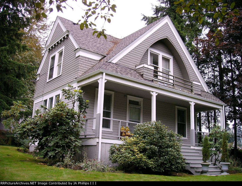 NP section foremans house, built 1900