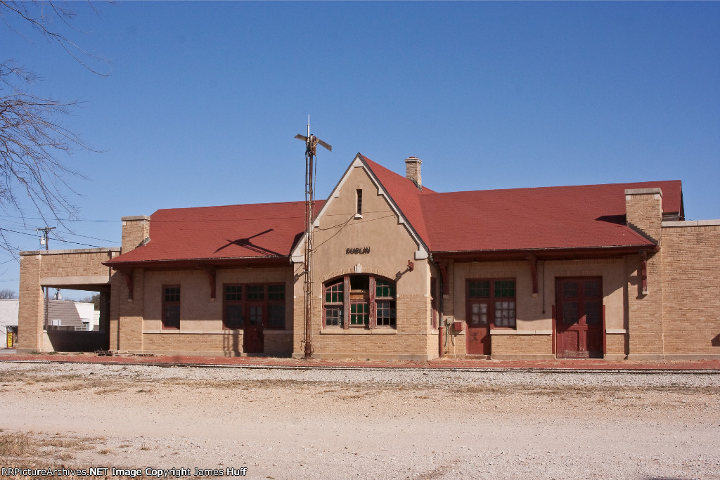 Abandojed Railroad Station