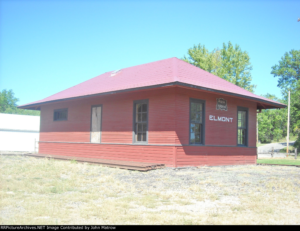 Ex-RI Elmont Depot