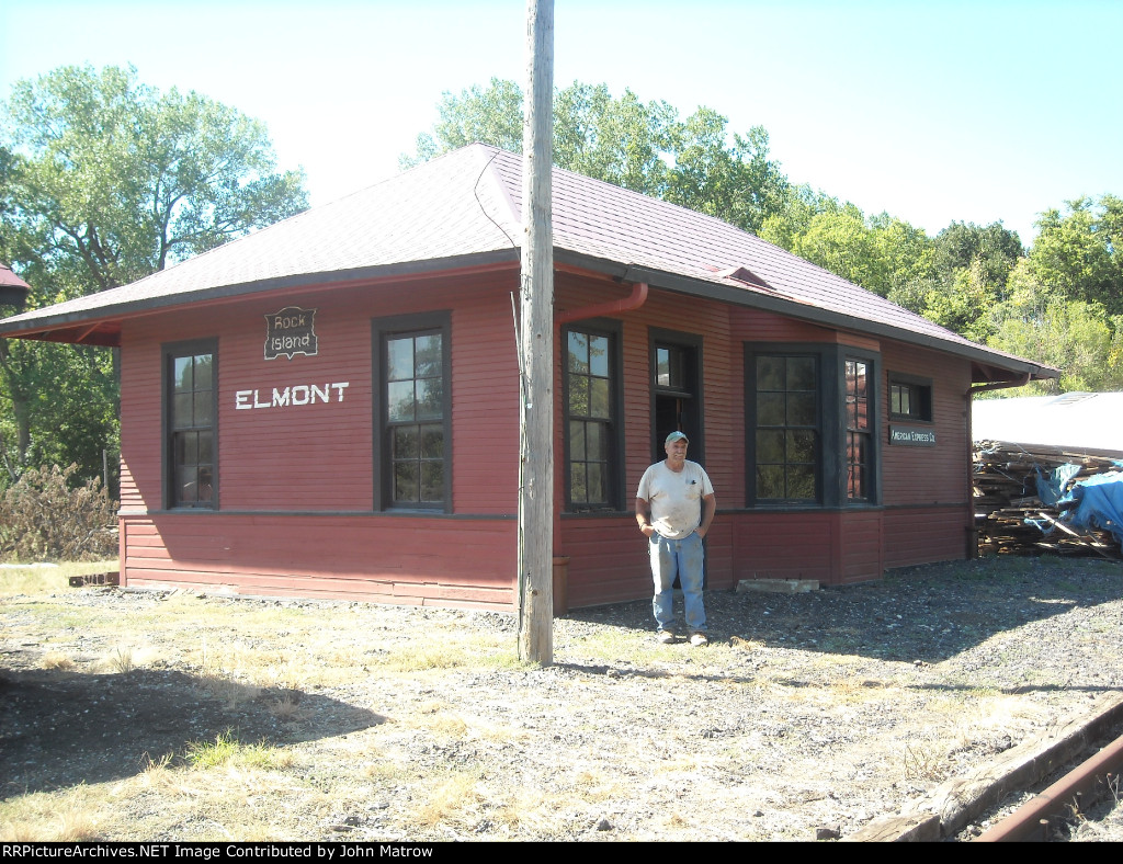 Ex-RI Elmont Depot