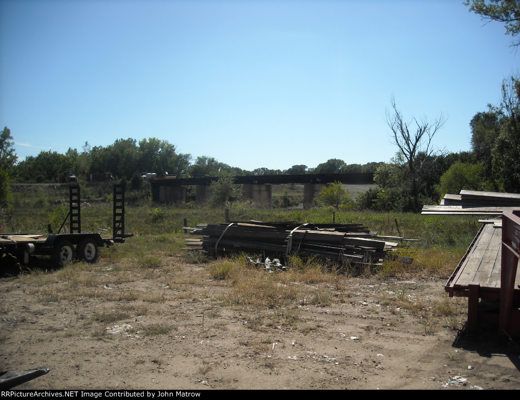 Abandoned ATSF Bridge to Atchison