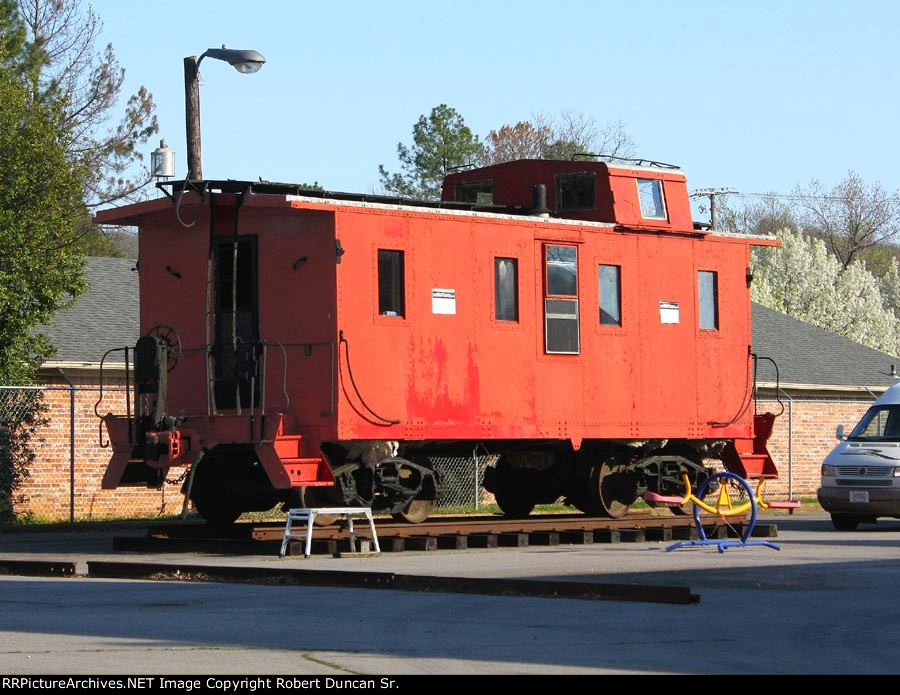 Unknown caboose.