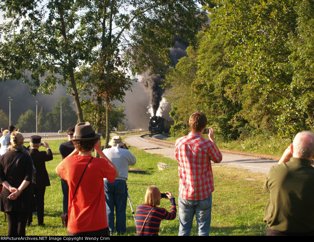Pouring it on for the spectators.