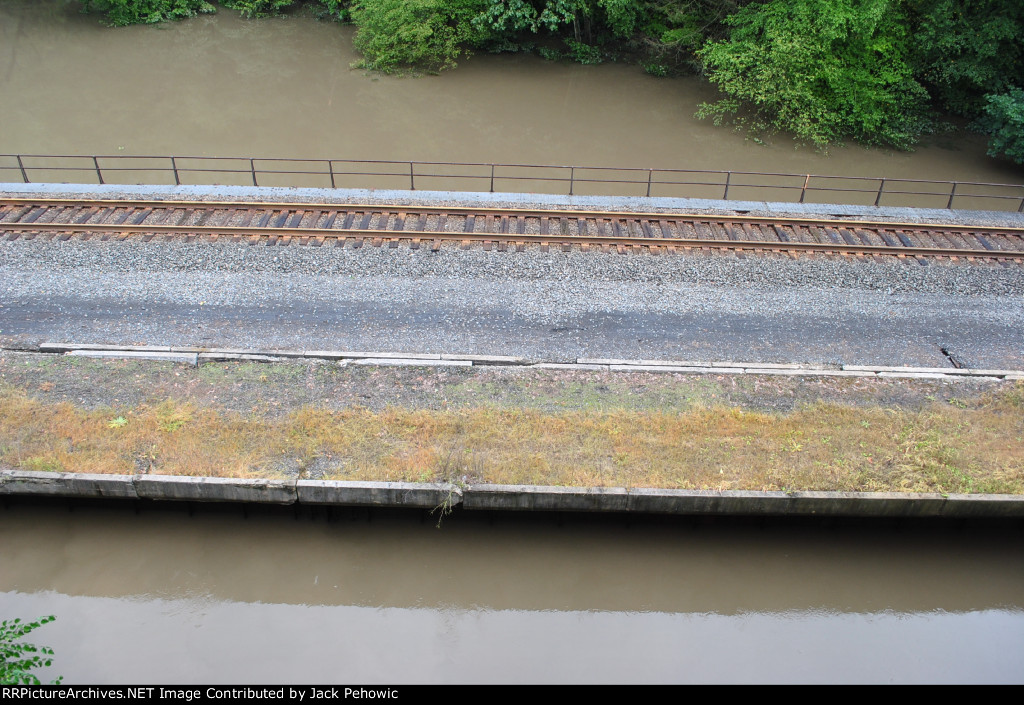 South Sunbury Viaduct on Buffalo Line