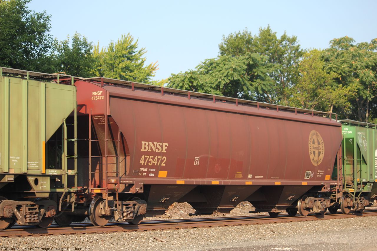 BNSF 475472