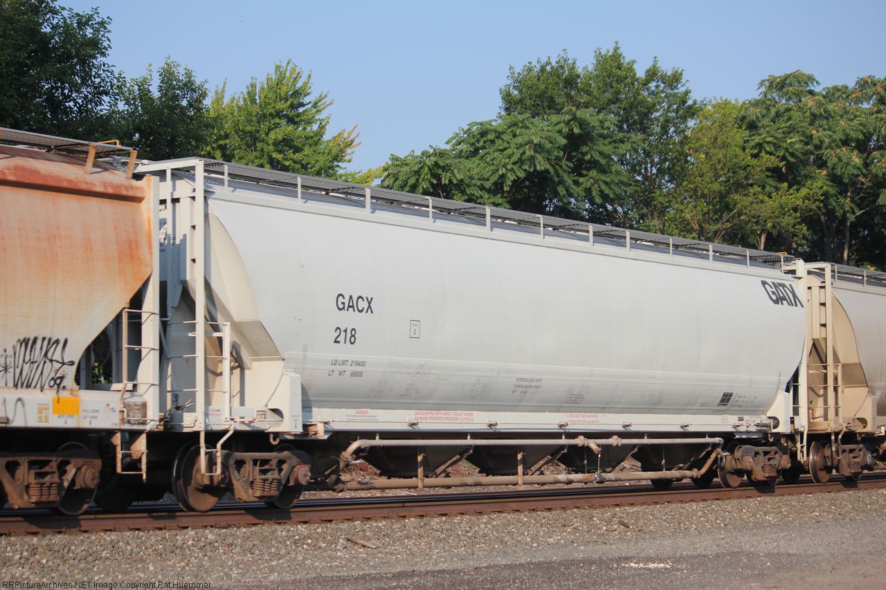 GACX 218