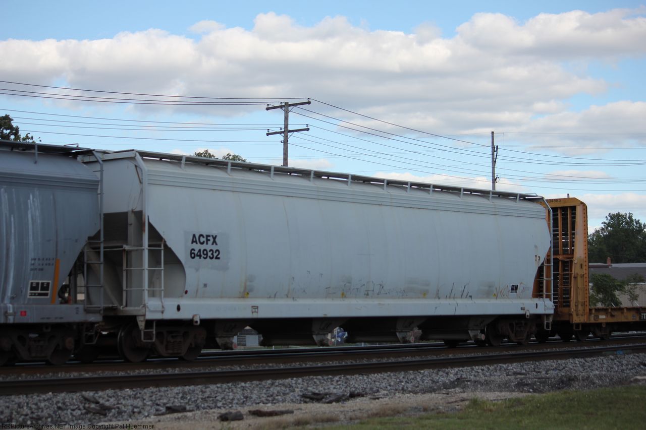 ACFX 64932