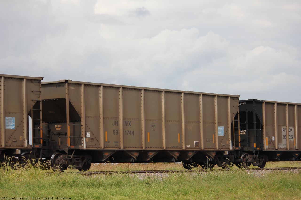 JHMX 991744