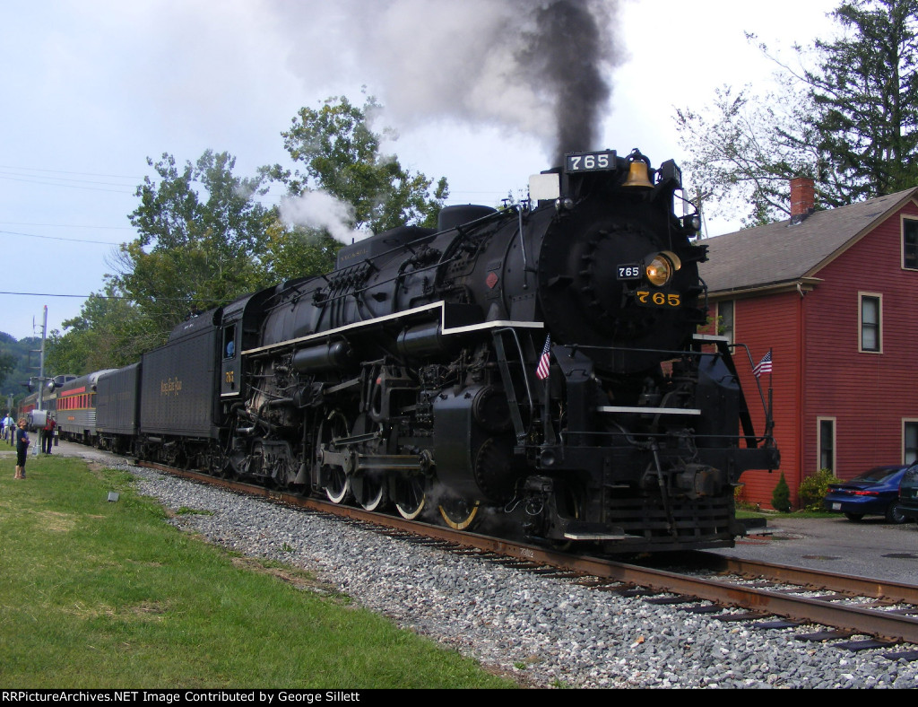 NKP 765 departs Boston Mills after its passengers reboard the train.