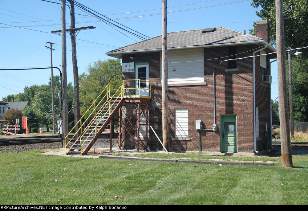 Still active JB Tower  guards the CN(fmr EJ&E) crossing with the UP(fmr C&NW)