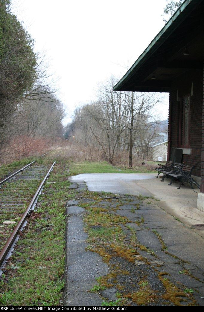 Greene station platform