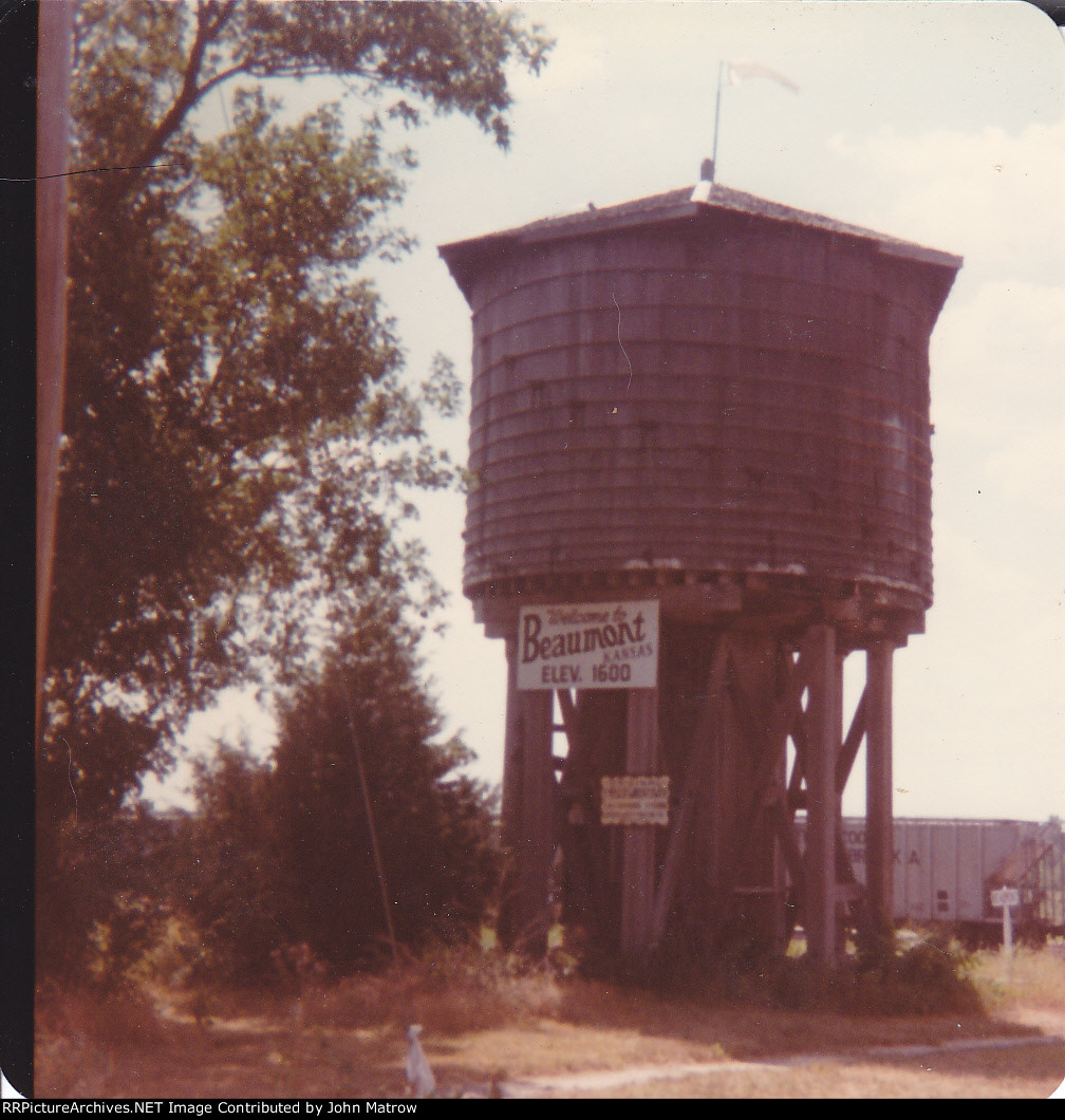 Former SLSF Water Tower in 1984