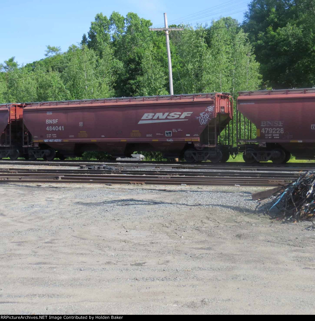 BNSF 484041