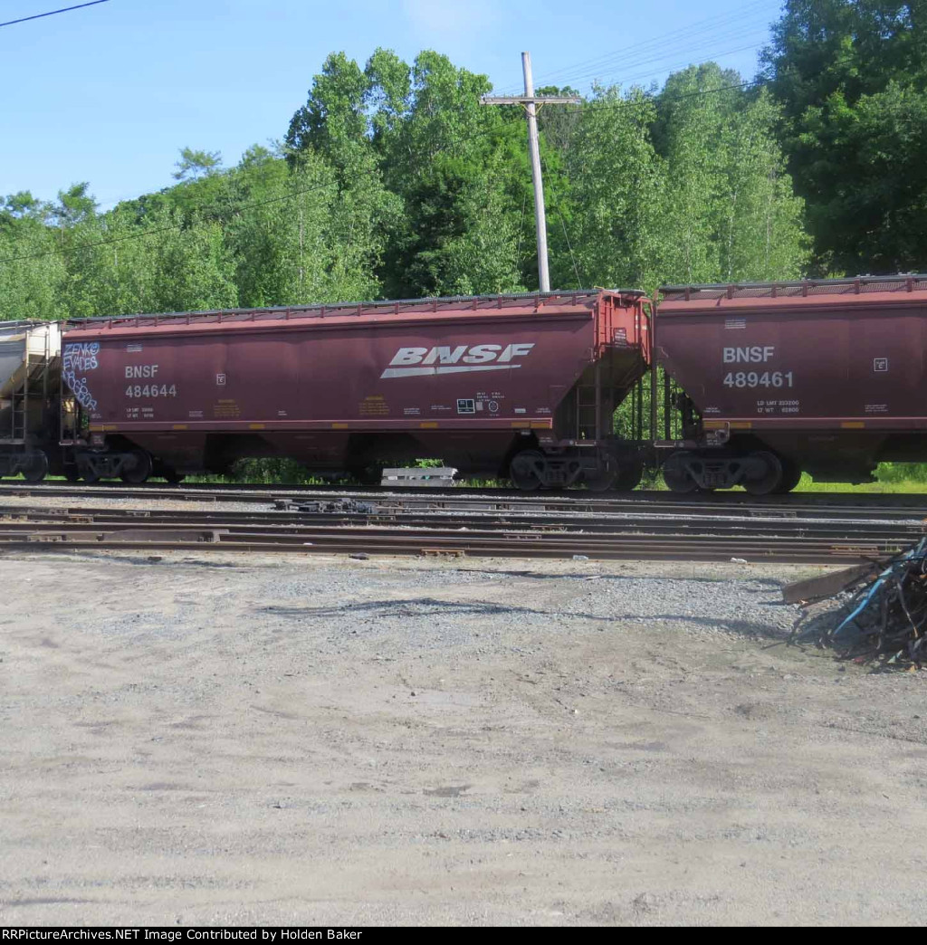 BNSF 484644