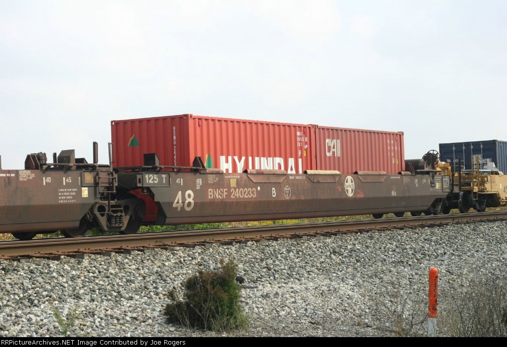 BNSF 240233