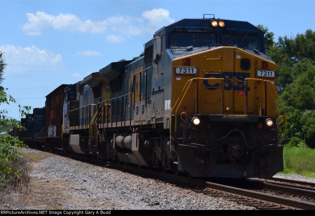 CSX CW40-8 7311 