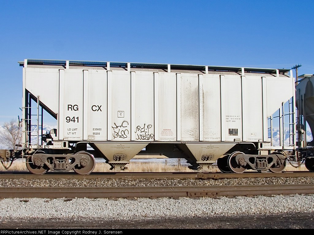 RGCX 941