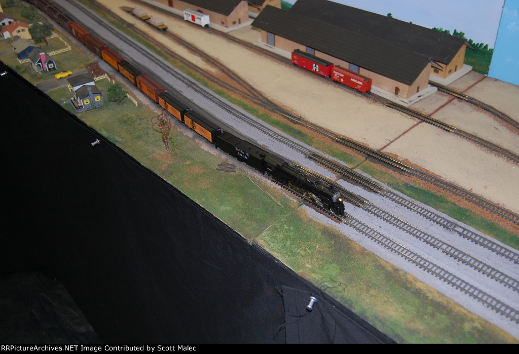 N Scale Santa Fe Steam