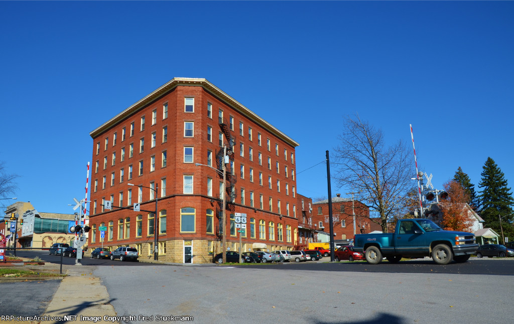 Cool old building sits behind the B&P.