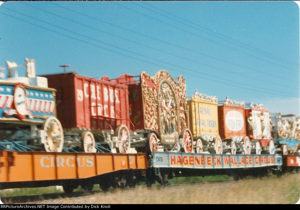 Circus 86-10