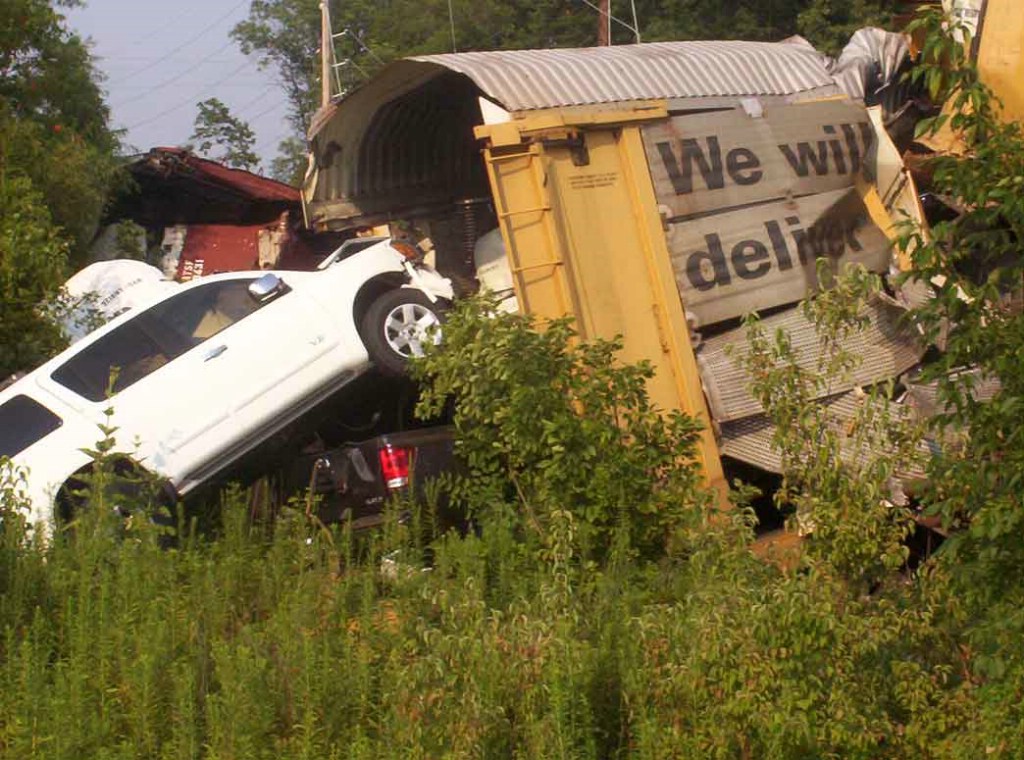 Derailment at byers siding
