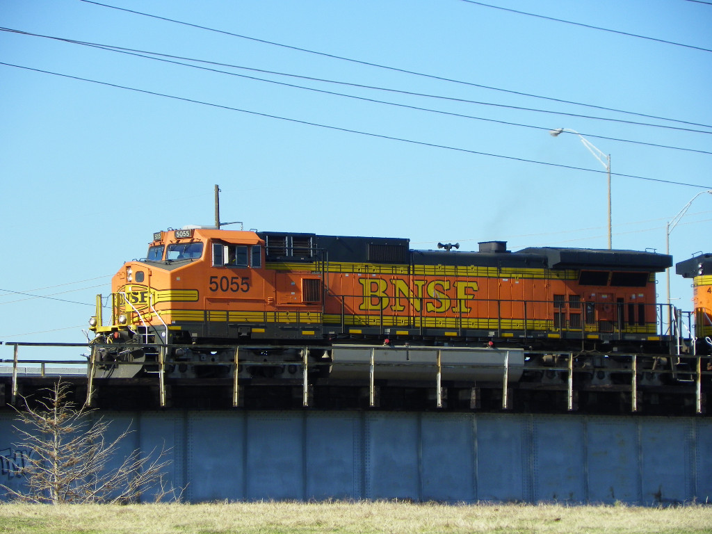 BNSF C44-9W 5055