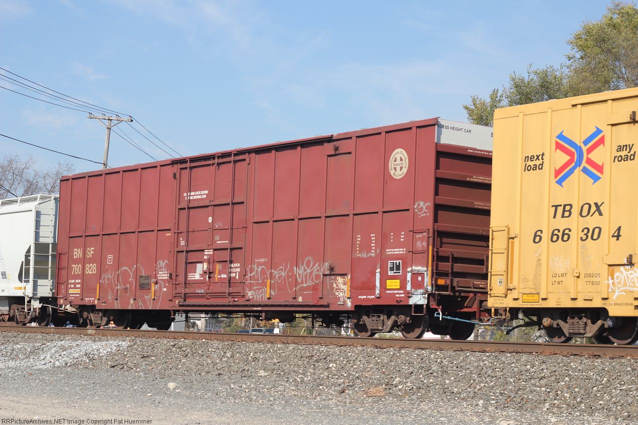 BNSF 760828