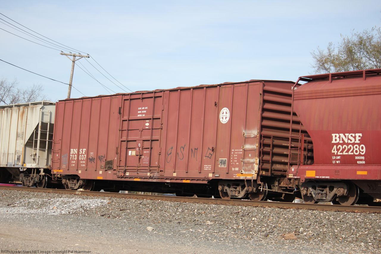 BNSF 713037