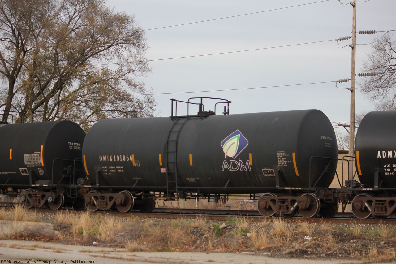 DMIX 191056