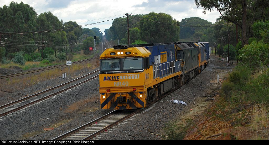 Pacific National on the Standard Gavge