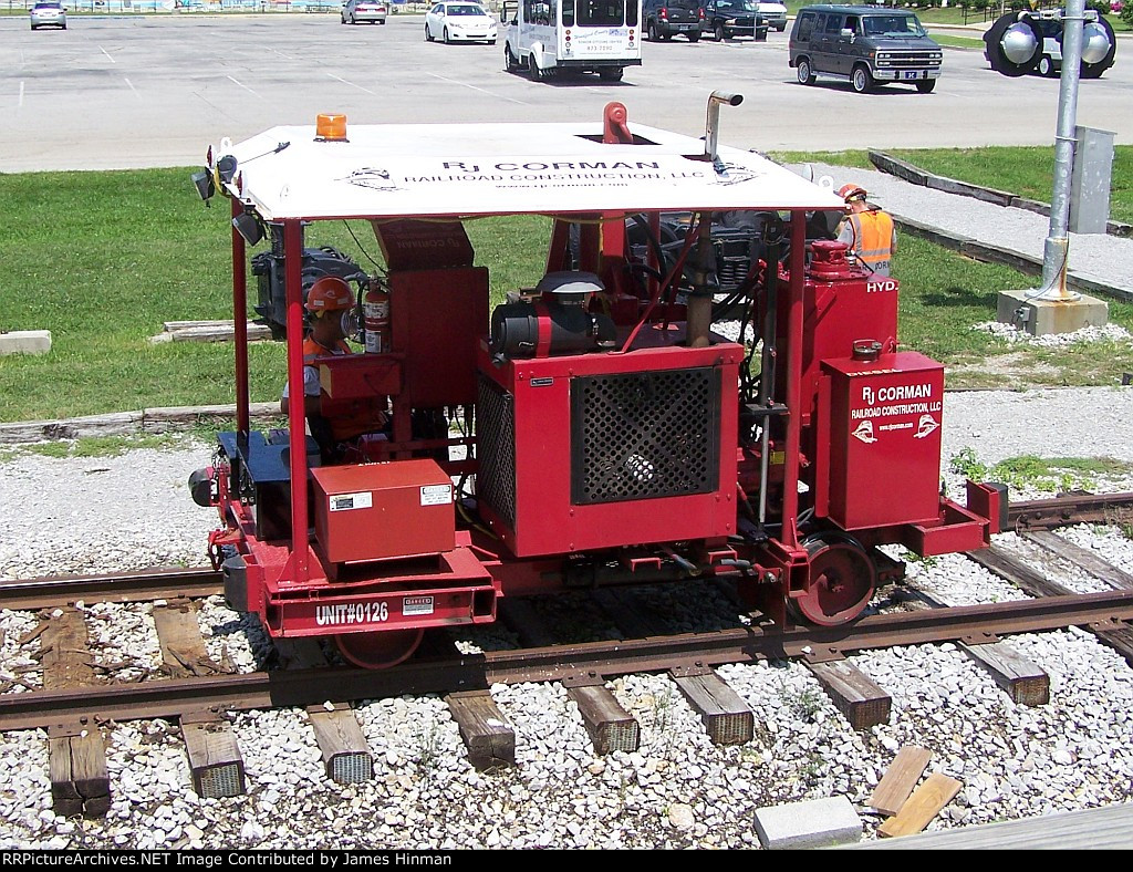 Handy Track Equipment