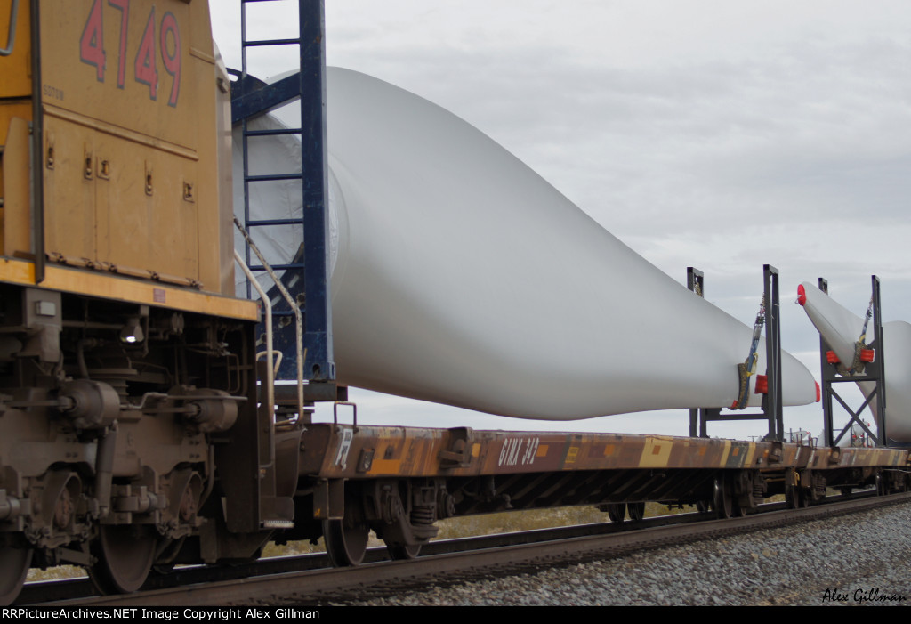 GIMX 342 Westbound, Loaded