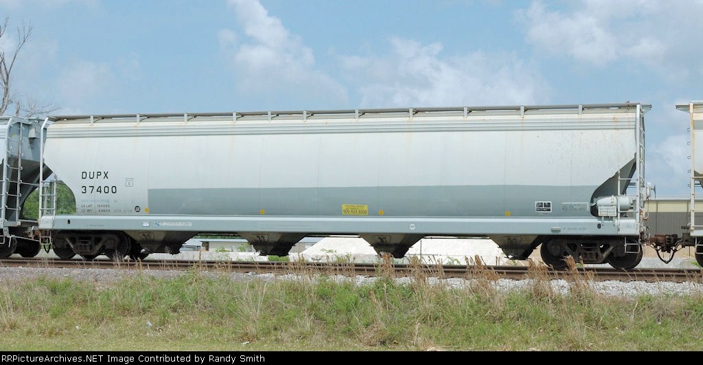 Dupont Chemicals, 4 Bay Covered Hopper