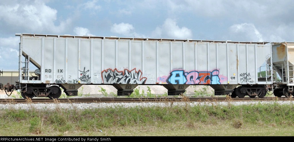 Rapid Industrial Plastics, 4 Bay Covered Hopper