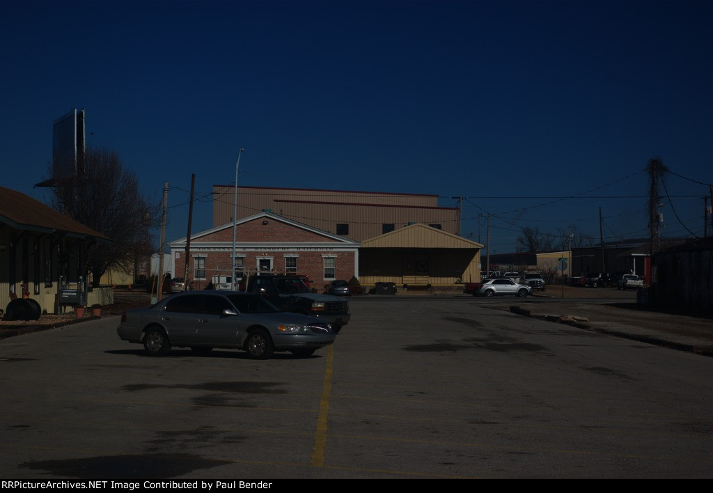Arkansas and Missouri Headquarters and shops