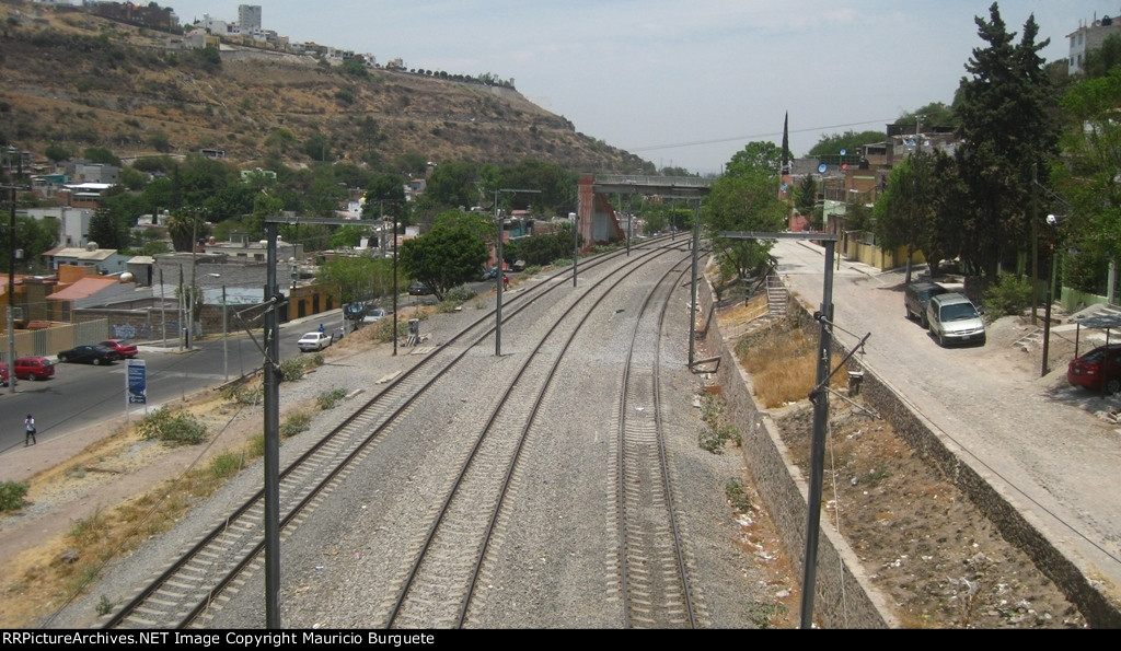 Ferromex and KCSM tracks at Hercules Station