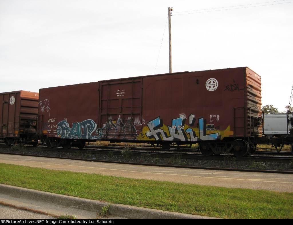 BNSF 712744